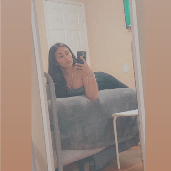 Meet your Posher, Chris - Picture 1 of 1